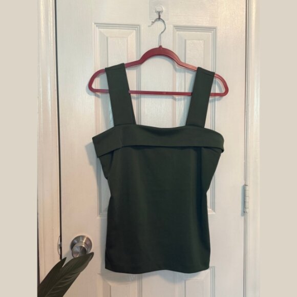 Ann Taylor Wide Strap Dressy Top | Olive Green | Size Medium | NWOT - Picture 1 of 12